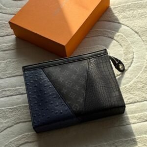 Louis Vuitton Men’s Pouch